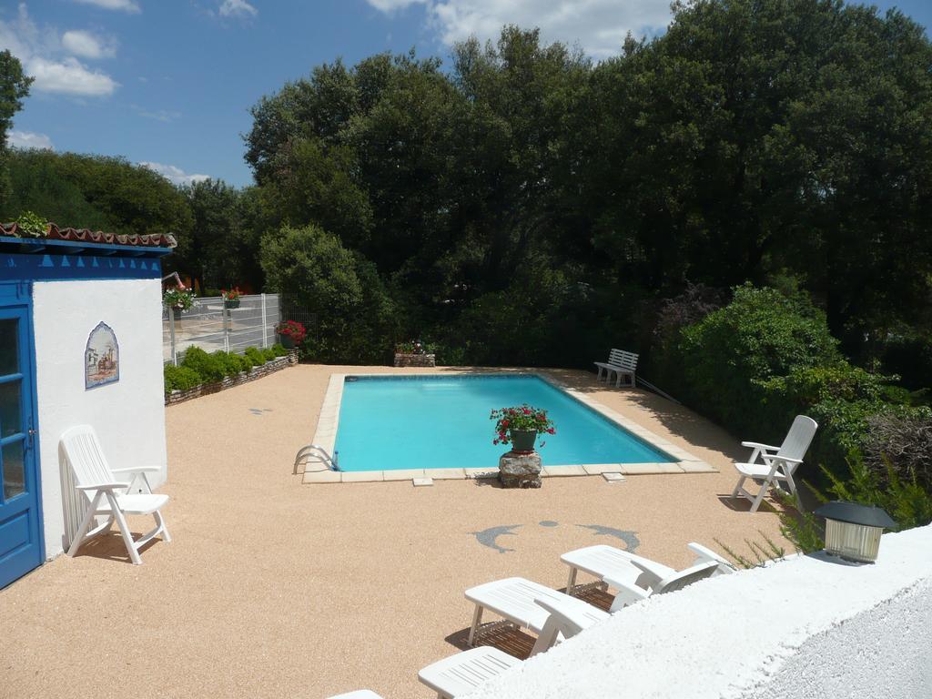Gites De Plos Appart Chalet Piscine Spa 앙뒤즈 외부 사진