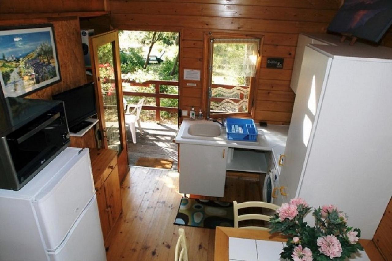 Gites De Plos Appart Chalet Piscine Spa 앙뒤즈 외부 사진